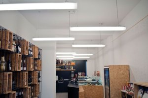 JEČMEN-CAHA architekti, Vinotéka a sýrárna v Blansku - foto