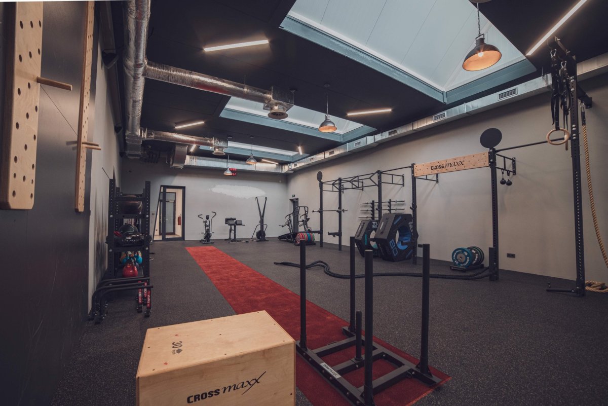 Studio Free Architects zrealizovalo v areálu bývalého brownfieldu ve Velkém Meziříčí fitness a wellness centrum Beauty&Beast.