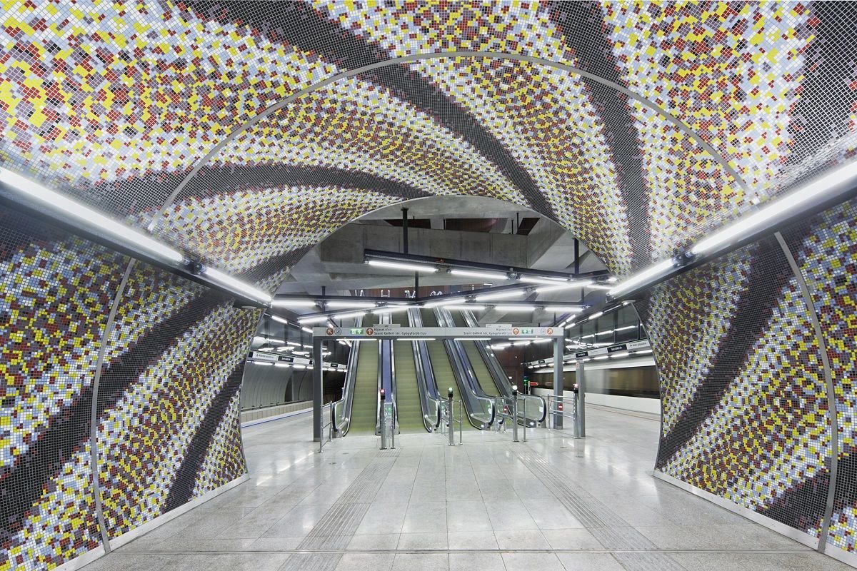 Zastávka metra GELLÉRT na lince M4 v Budapešti, Sporaarchitects