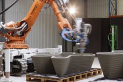 Minimalistické květináče TYPO vyrábí mmcité pomocí 3D tisku jako jedna z prvních firem v České republice