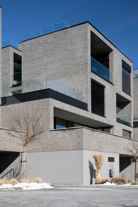 Bytový komplex ROLIČKY, Cakov+partners / Kalin Cakov, Metodiy Monev, Ján Obušek