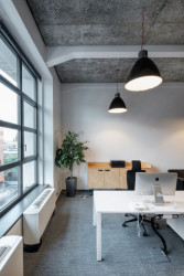 COLL COLL, Kancelář ředitele Seznam.cz – foto