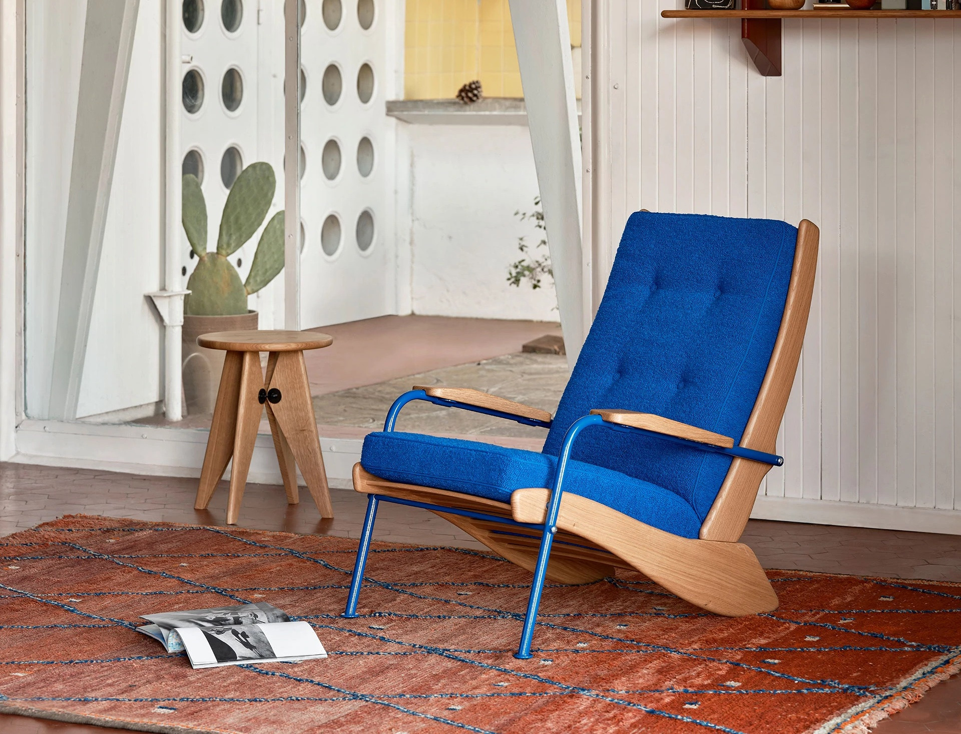 Limitovaná edice křesla Kangourou od Jeana Prouvého