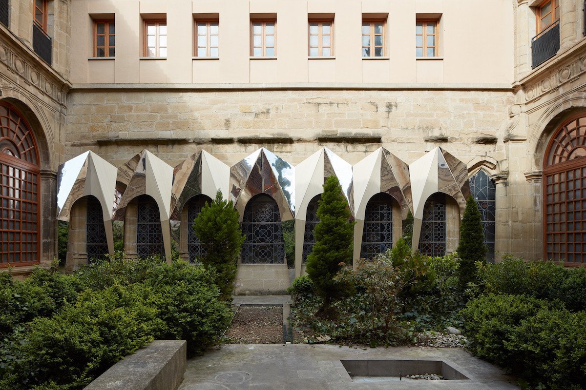Reflection, Collectif Parenthese