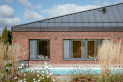 Většina místností se nachází v přízemí.