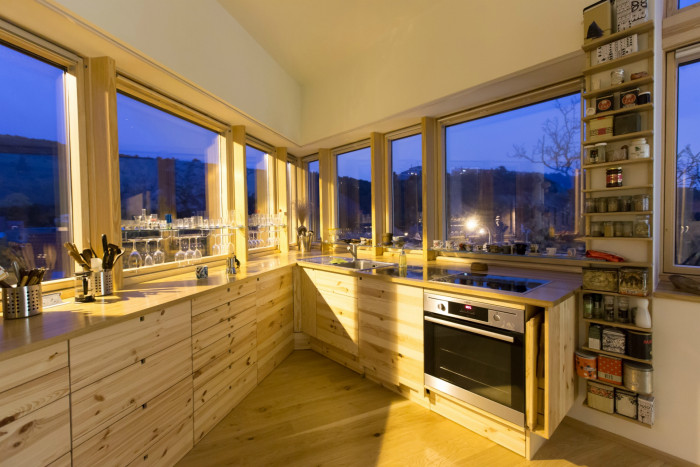 Přestavba rodinného domu Hlubočepy, R.U.A.