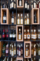 JEČMEN-CAHA architekti, Vinotéka a sýrárna v Blansku - foto