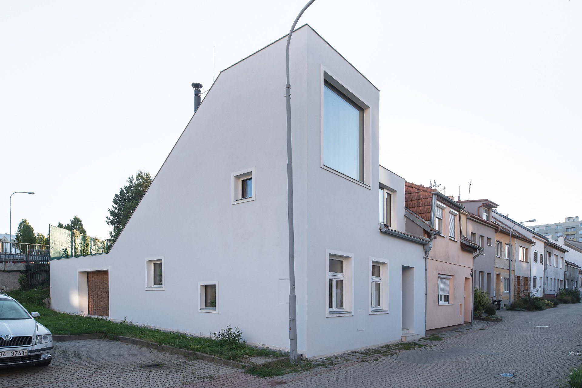 Přestavba řadového domu v Kohoutovicích od Ateliéru Kopecký