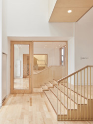 Greyfriars Charteris Center v Edinburghu od studia Konishi Gaffney Architects