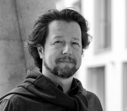 Zahradní altán nebo krása? Dřevo ano nebo ne? Nový Hlavák od studia Henning Larsen.