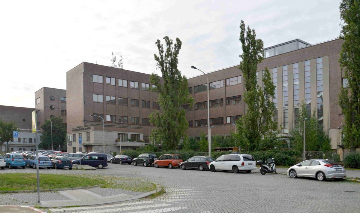 Střecha Národního zemědělského muzea, Ateliér Kročák - Architekt