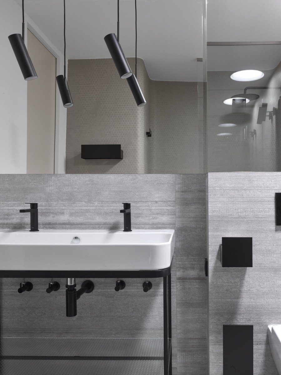 Rekonstrukce řadového domu v Újezdu nad Lesy od architektky Terezy Čudové Ajmové