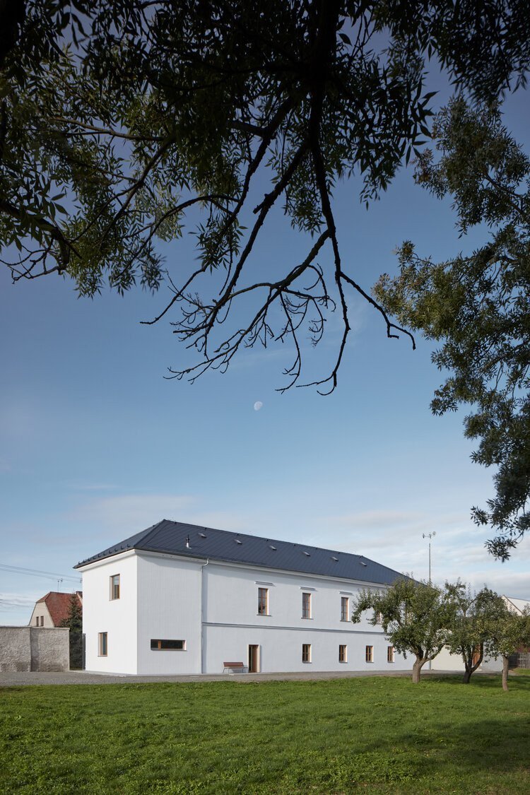 Obecní úřad Hluchov, Jiří Markevič / Public atelier, Jaroslav Sedlák / Fuuze