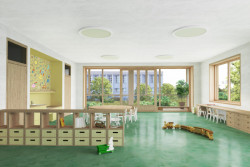 Školka Červený vrch v Praze od studia re:architekti, 1. místo ve veřejné architektonické soutěži. Vizualizace třídy.
