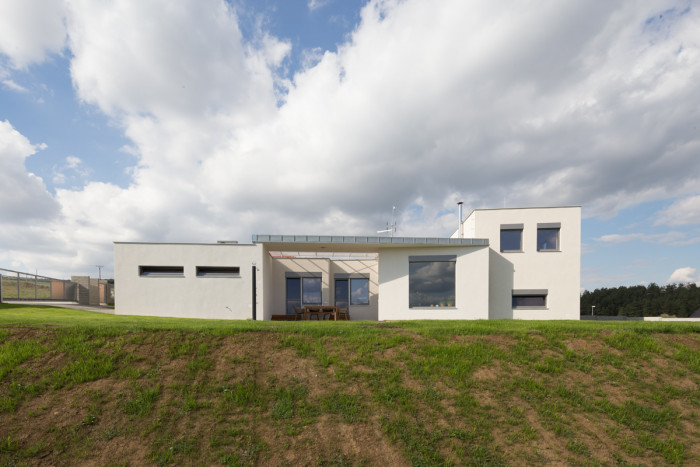 Rodinný dům v Újezdci, NEW WORK