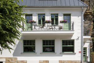 Zrekonstruovaný penzion v Hřensku od architektek z ateliéru Ykony