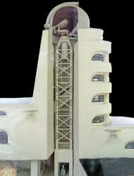 Einsteinova věž, Erich Mendelsohn,