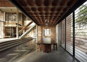 Anupama Kundoo Architects, Wall House.