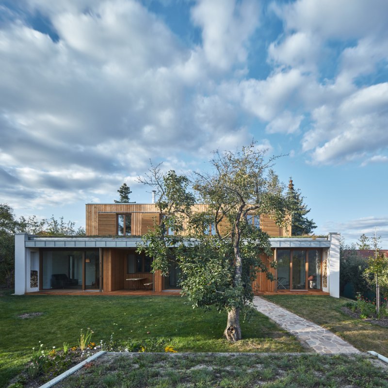 Vila ve staré zahradě, kaa-studio / Kamila Holubcová, Antonín Holubec