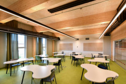 Základní školy EXUPERY s akustickými obklady Acutec