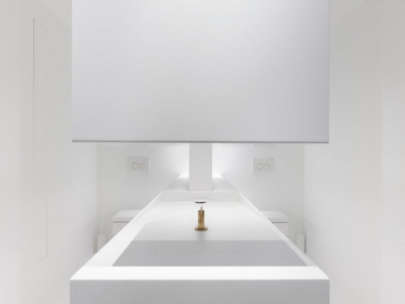The Waterdog, vestavba architektonického studia do kaple, Klaarchitectuur