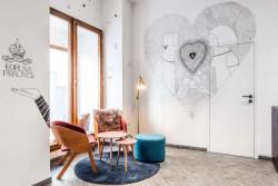 Prodejna pralinek v Příbrami, Michael Karnet