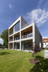 Rezidence Romaina Rollanda, Olgoj Chorchoj,