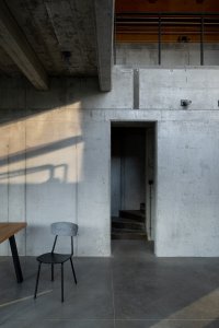 Lihovar s pěstitelskou pálenicí od OBJEKTOR ARCHITEKTI