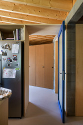 Dům Hexagon, GutGut/ Štefan Polakovič, Lukáš Kordík. Foto: Nora a Jakub Čaprnkovci