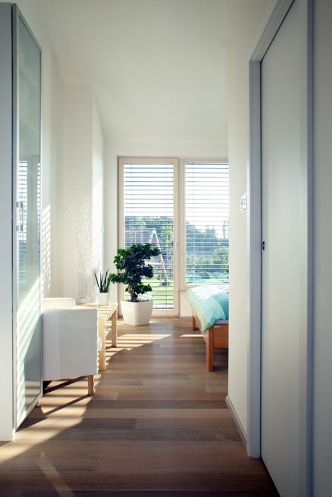 Vladimír Balda architekt, Přízemní dům se slunolamem – foto