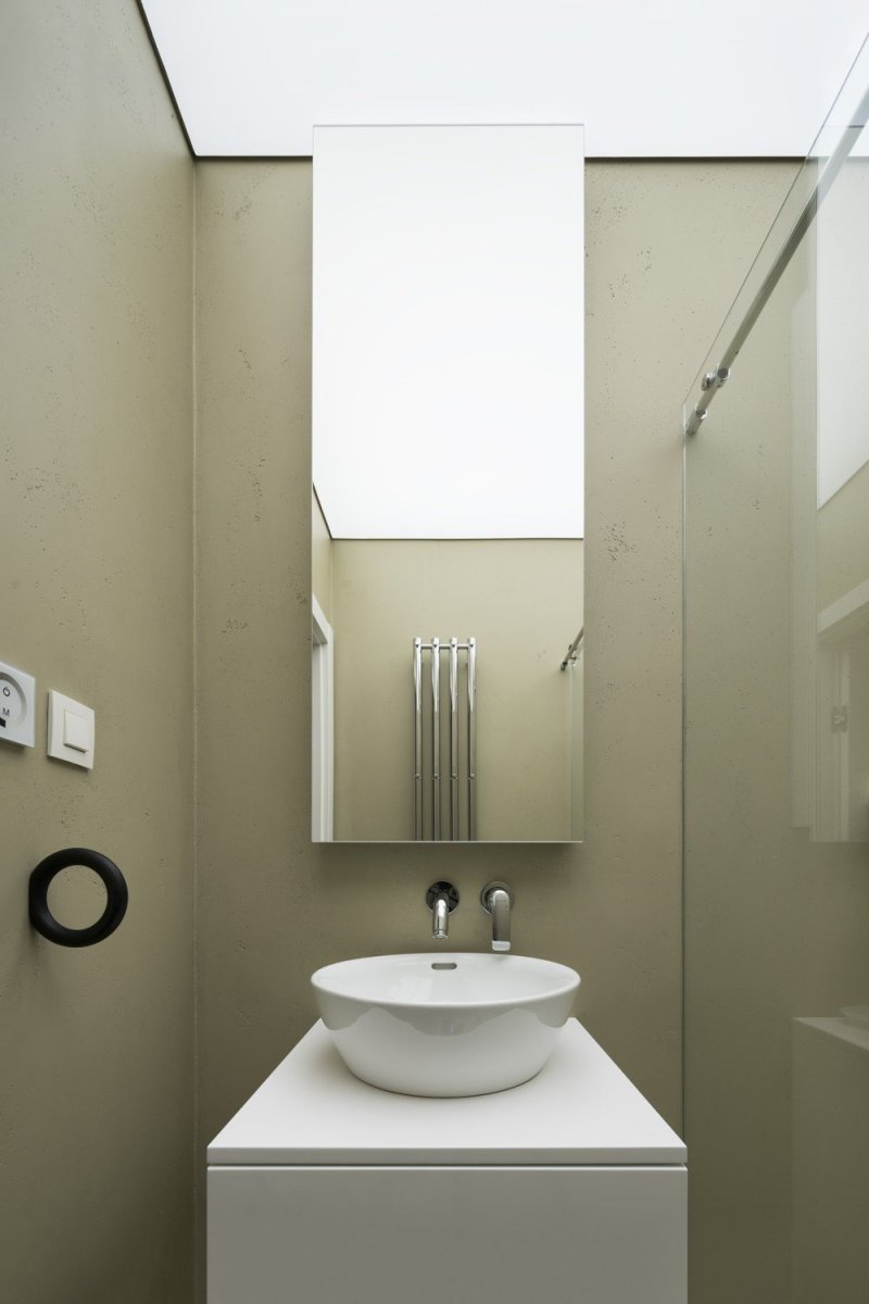 Rekonstrukce mezonetového bytu v Bratislavě, LANG BENEDEK ASSOCIATED ARCHITECTS