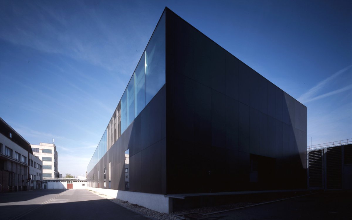  (Industriální stanice metra na Vysočanech; Chalupa architekti a partneři)