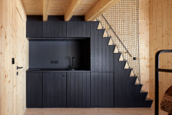 Bouda Černá Hora, ADR + mar.s architects