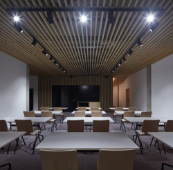 Zázemí rekreačního areálu Bachledka, Compass architekti/ Juraj Benetin, Matej Grébert, Roman Janata