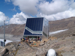 Horská chata Monte Rosa, Švýcarsko - foto