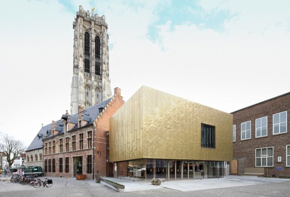 import.export ARCHITECTURE, The Moon – foto