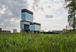 Kulturní zóny Katovic má novou dominantu. Studio Medusa group realizovali mrakodrap a kancelářský komplex .KTW