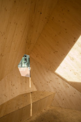 Útulny do Krkonoš - KØMEN, Julie Kopecká/ FA ČVUT