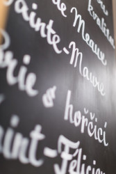 Obchod Fransýr, MAAT