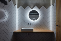 Nový wine bar Reisten v Pavlově od studia ORA