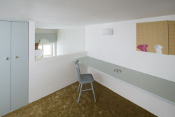 Rekonstrukce činžovního bytu s pavlačí, No Architects