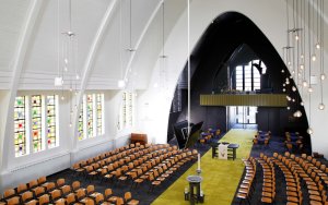 Courage Architecten, kostel Juliana Familia, foto