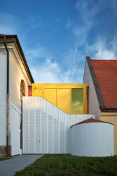 Rekonstrukce a rozšíření Základní školy Vřesovice, Public Atelier, studio FUUZE/ Jiří Markevič, Jaroslav Sedlák