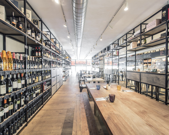 Bistrotéka La Bottega Tusarova v Praze od edit! architects