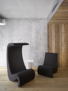 Kancelářské prostory a showroom developerské společnosti Satpo, Daniela Polubědovová