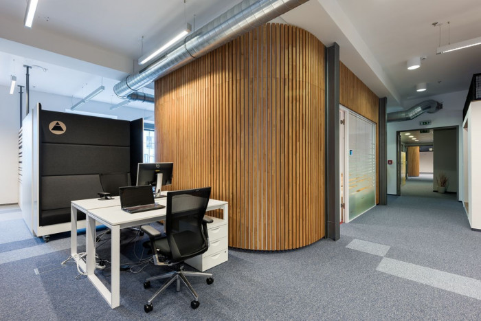 monom, kanceláře firmy Etnetera, foto