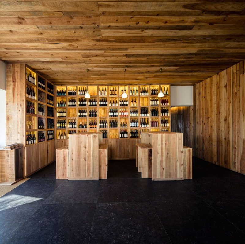 FCC Arquitectura & Paulo Lobo, Cella Bar - foto