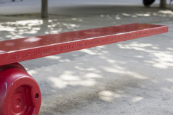 lavička Ferdinanda Vaňka - Lea Dostálová, Petr Pištěk (2017)