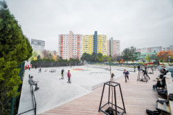 Zrenovované hřiště v Bratislavě od U/U Studia