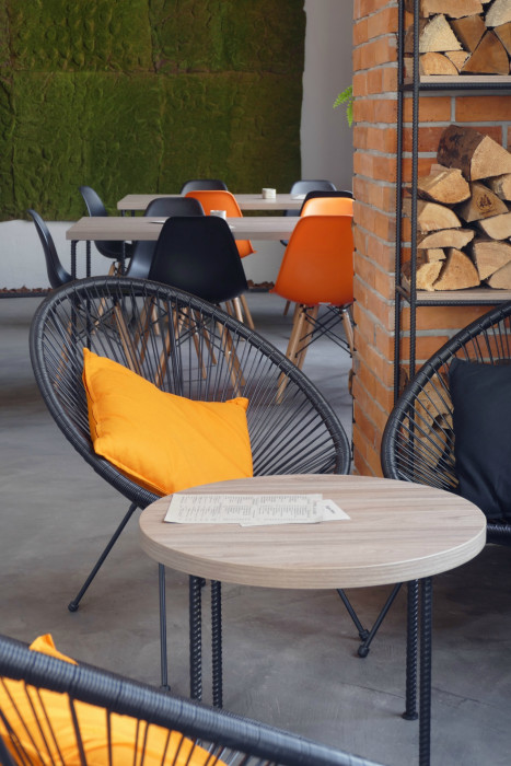 Cafebar  „STORYof…“, Van Stajpen Architecture